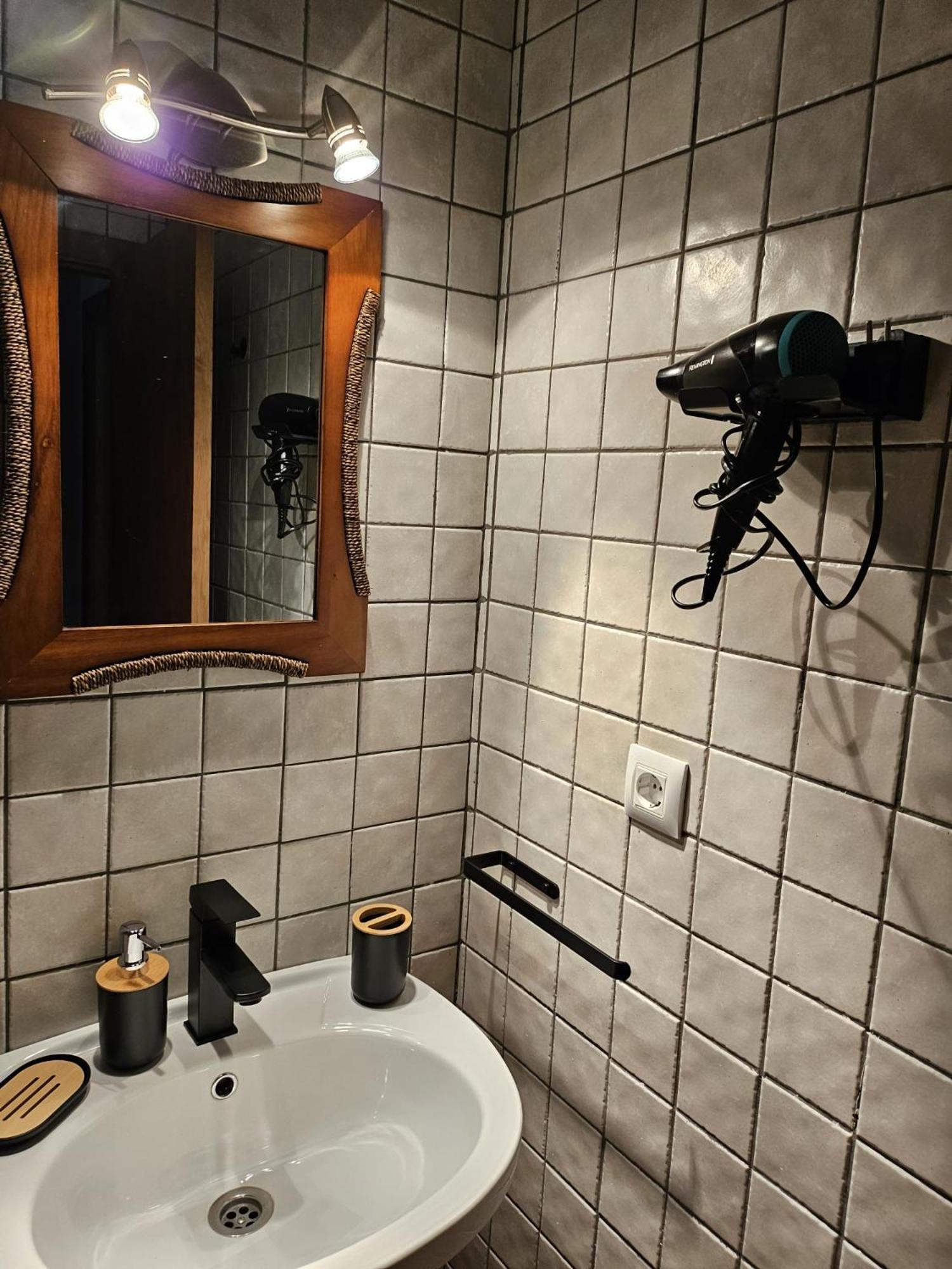 El Pinsapo Apartment Benamahoma Luaran gambar